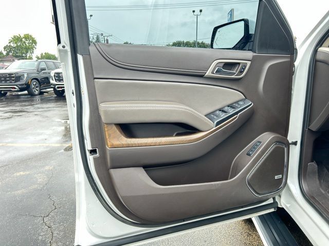 Used 2019 GMC Yukon XL Denali w/ Denali Ultimate Package AWD/4WD image 32