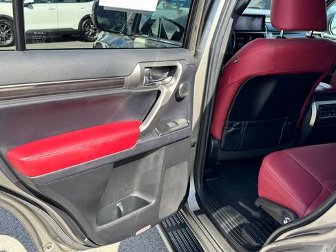 Used 2022 Lexus GX 460 Premium image 20