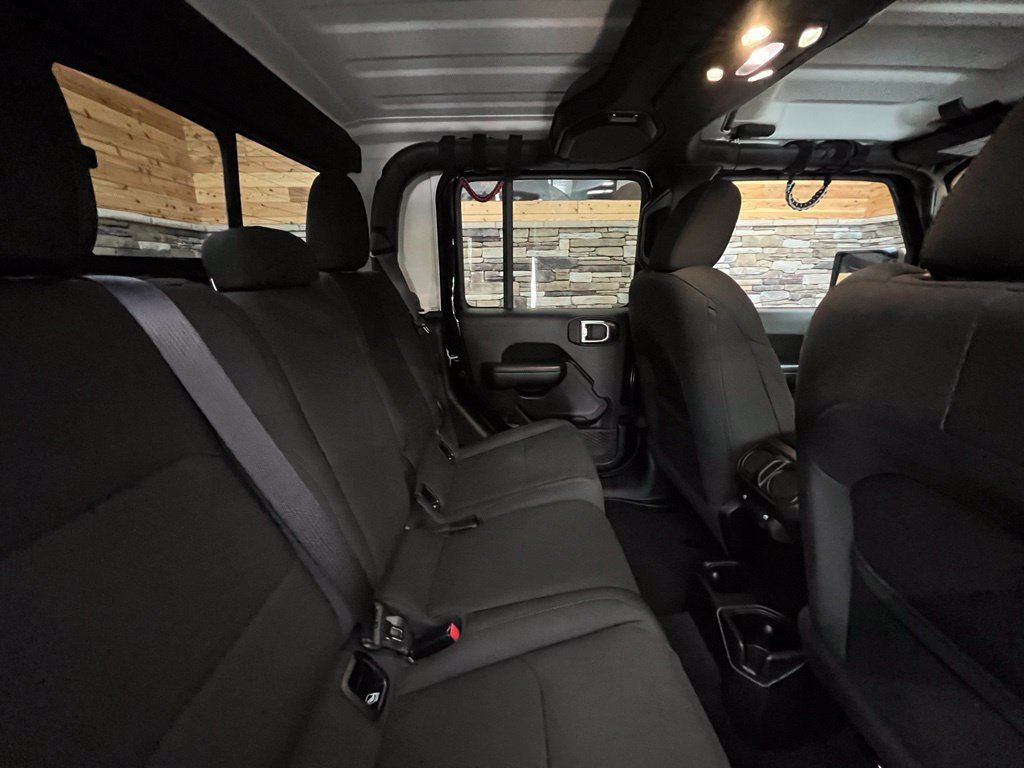 Used 2020 Jeep Gladiator Sport w/ Quick Order Package 24S AWD/4WD image 47