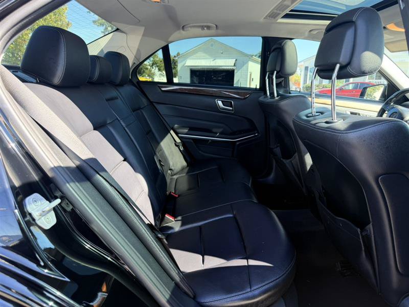 Used 2014 Mercedes-Benz E 250 BlueTEC 4MATIC Sedan image 13