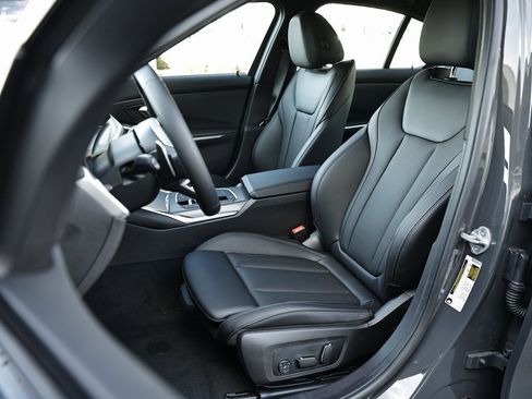 New 2026 BMW 330i Sedan w/ M Sport Package image 21