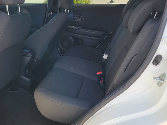 Used 2022 Honda HR-V Sport image 8