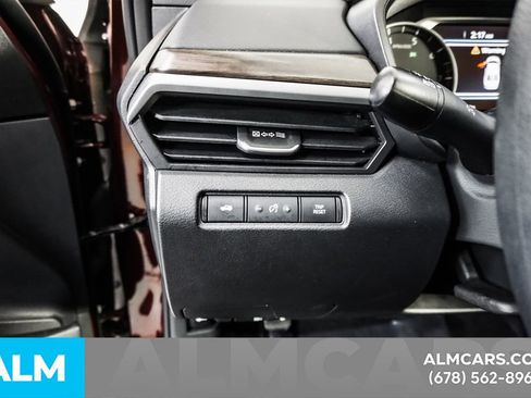 Used 2025 Nissan Altima 2.5 SV FWD image 31