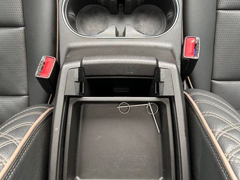 Certified 2023 GMC Canyon Denali image 19