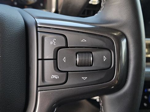 Used 2025 Chevrolet Silverado 2500 High Country w/ Technology Package AWD/4WD image 18