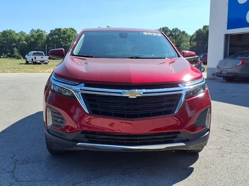 Used 2023 Chevrolet Equinox LT AWD/4WD image 2