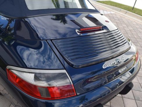 Used 2000 Porsche 911 Carrera 4 image 26
