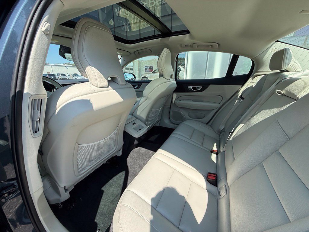 Used 2024 Volvo S60 B5 Plus w/ Climate Package AWD/4WD image 24
