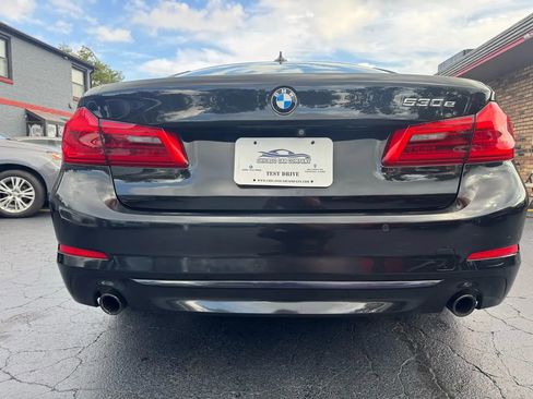 Used 2019 BMW 530e xDrive image 8