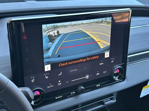 New 2026 Toyota C-HR AWD/4WD image 17