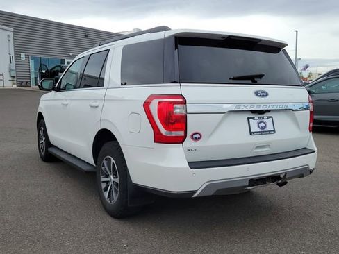 Used 2020 Ford Expedition XLT AWD/4WD image 3