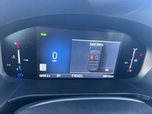 Certified 2025 Ford Escape SE image 17