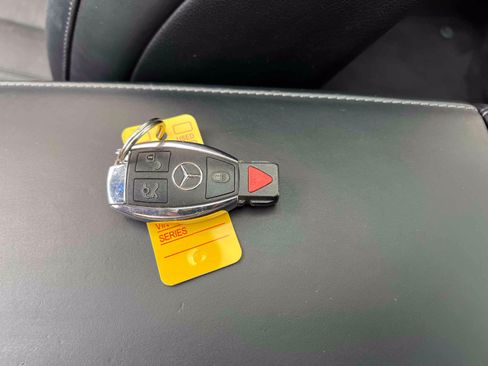 Used 2015 Mercedes-Benz S 550 Sedan image 7