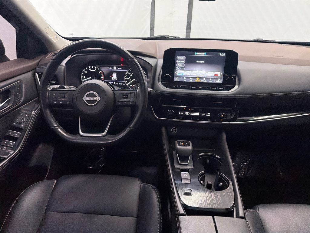 Used 2023 Nissan Rogue SL w/ SL Premium Package FWD image 25