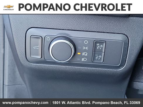 Used 2022 Ford Escape SE w/ SE Sport Appearance Package image 26