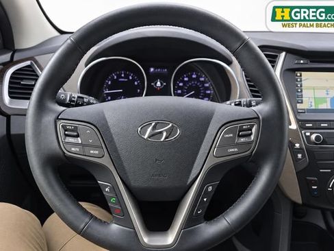 Used 2017 Hyundai Santa Fe Sport FWD image 10