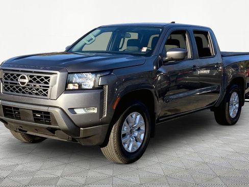 Used 2023 Nissan Frontier SV w/ SV Convenience Package image 3