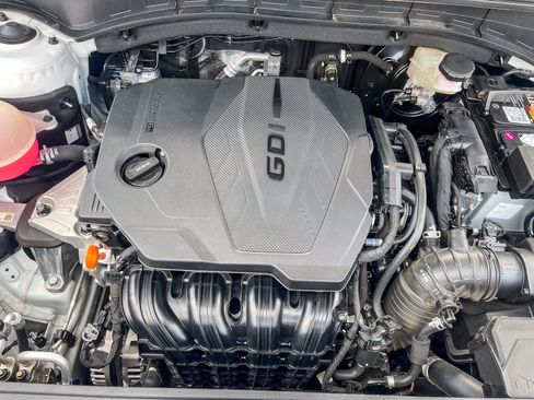 Used 2023 Kia Sorento LX image 26