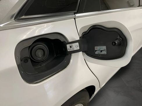 Used 2017 Cadillac CT6 2.0T RWD image 29