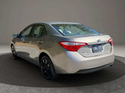 Used 2014 Toyota Corolla LE FWD image 6