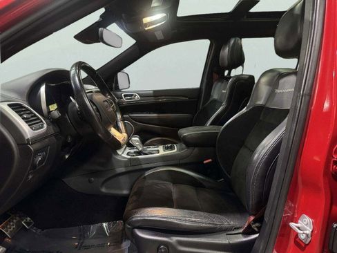 Used 2018 Jeep Grand Cherokee Trackhawk w/ Trailer Tow Group IV image 21