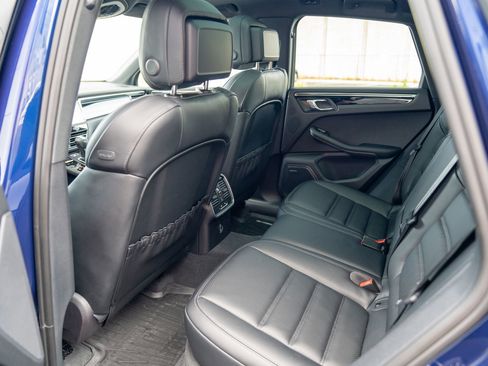 New 2026 Porsche Macan image 24