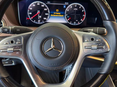 Used 2020 Mercedes-Benz S 560 Sedan image 63