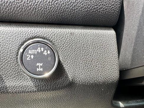 Used 2017 GMC Canyon SLT w/ Driver Alert Package AWD/4WD image 39