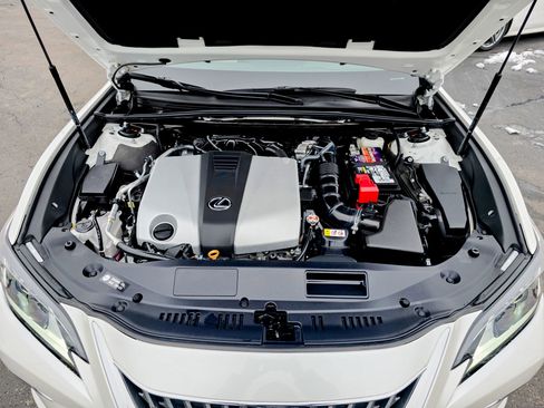 Used 2023 Lexus ES 350 w/ Premium Package image 45