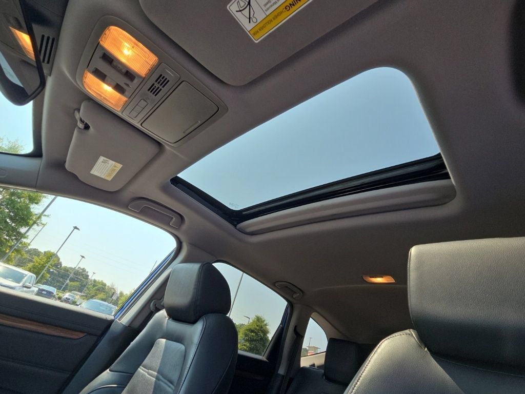 Used 2021 Honda CR-V Touring image 27
