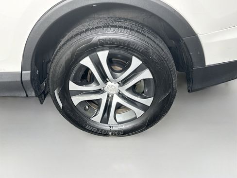 Used 2017 Toyota RAV4 LE image 11