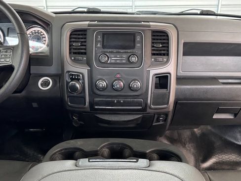 Used 2019 RAM 1500 Tradesman RWD image 3