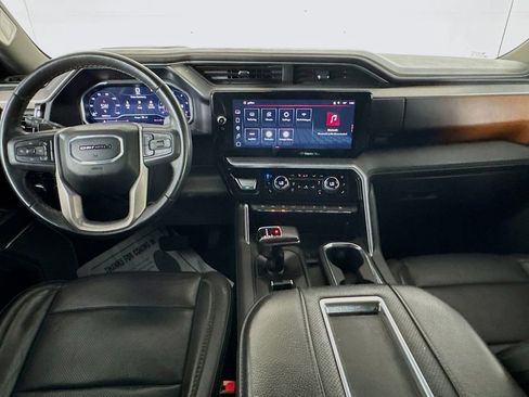 Used 2022 GMC Sierra 1500 Denali w/ Denali Reserve Package image 25