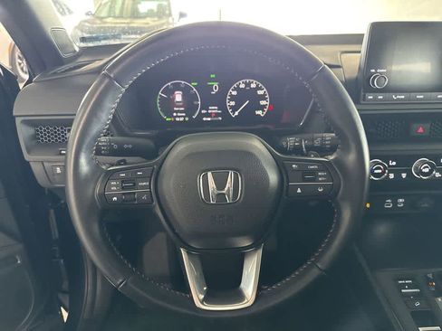 Used 2025 Honda CR-V Sport image 14