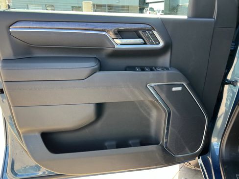 New 2026 Chevrolet Silverado 2500 LTZ image 15