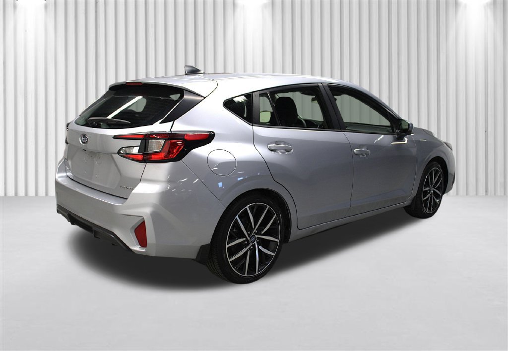 Used 2024 Subaru Impreza 2.0i Sport AWD/4WD image 3