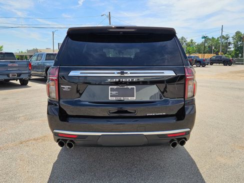 Used 2022 Chevrolet Tahoe Premier AWD/4WD image 5