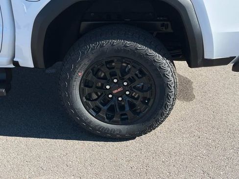 New 2026 GMC Canyon Elevation image 16