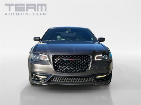 Used 2021 Chrysler 300 S w/ Popular Equipment Group image 2