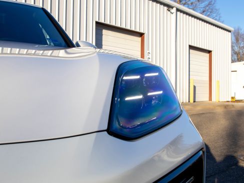 Certified 2024 Porsche Cayenne image 11