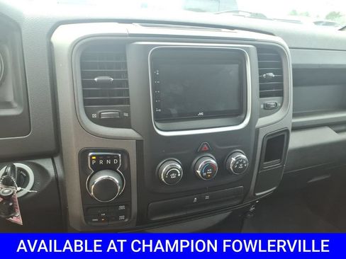 Used 2019 RAM 1500 Express w/ Express Value Package AWD/4WD image 16