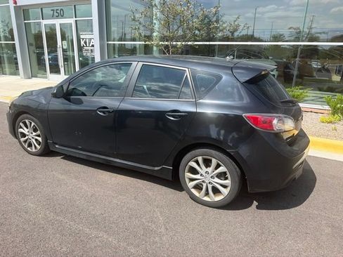 Used 2011 MAZDA MAZDA3 s Sport FWD image 4