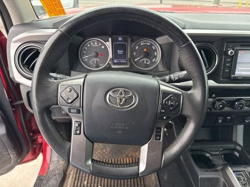 Used 2019 Toyota Tacoma SR5 image 19