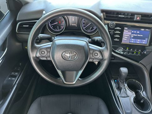 Used 2019 Toyota Camry LE FWD image 14