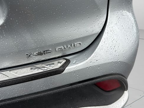Used 2021 Toyota Highlander XSE AWD/4WD image 10
