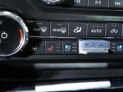 Used 2022 Ford F150 Raptor w/ Equipment Group 801A High AWD/4WD image 25