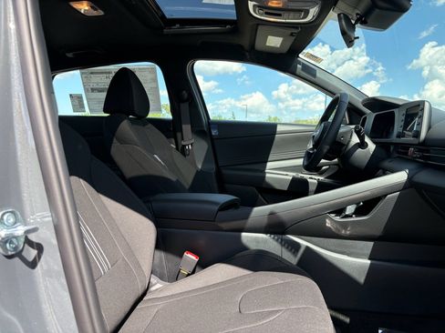New 2026 Hyundai Elantra SEL Sport Premium FWD image 24
