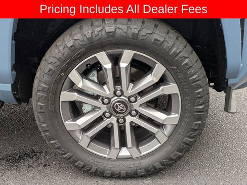 New 2026 Toyota 4Runner Limited AWD/4WD image 12