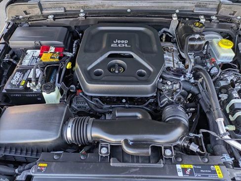 Used 2021 Jeep Wrangler Sport image 19