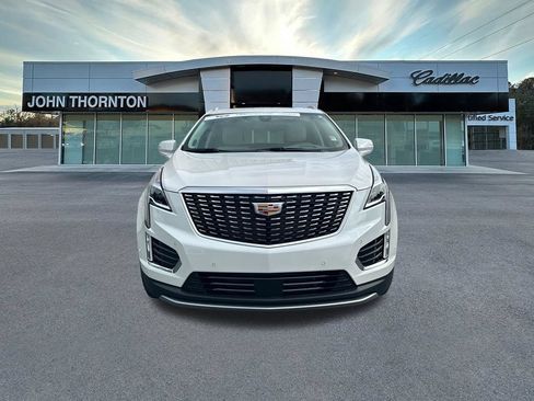 Certified 2025 Cadillac XT5 Premium Luxury w/ Technology Package FWD image 2